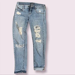 Billabong Australia 🇦🇺 ripped jeans